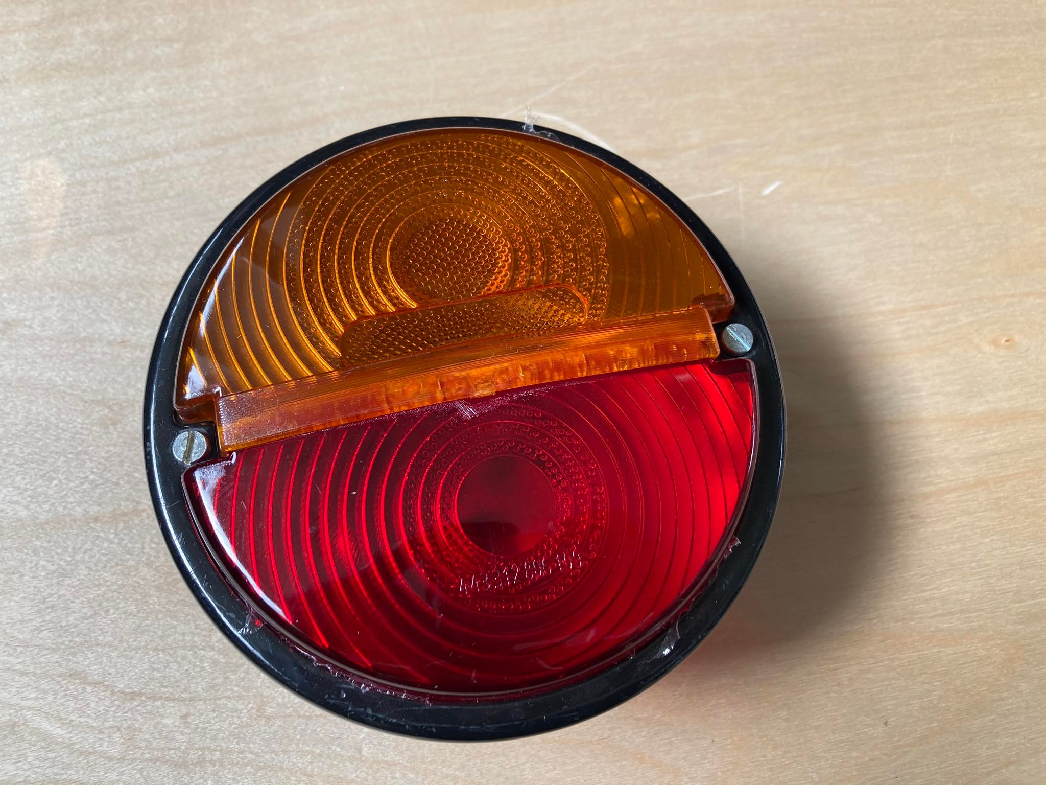 Zadní kulaté světlo kovové - Praga V3S