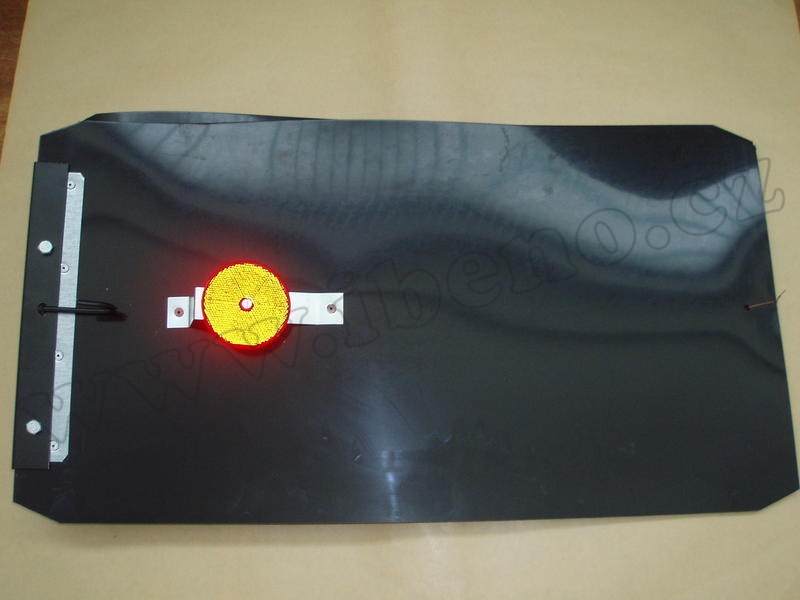 Lapače nečistot, zástěrka s plechem šířka 40 cm - Zetor URI