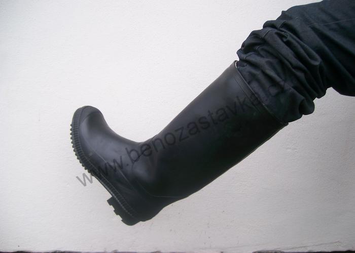 Holínky černé válené - Slovensko - velikost 47/12