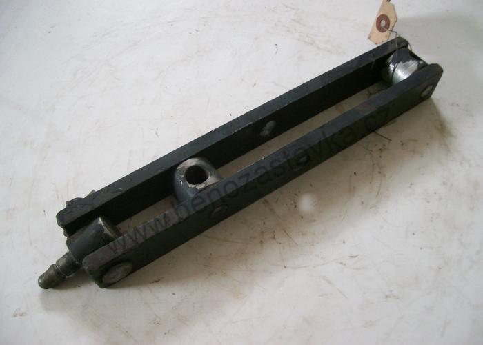 Páka úplná - Zetor URIII