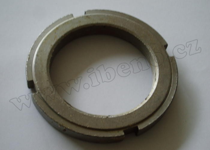 Matice hřídele zadní poloosy - Zetor Super 50