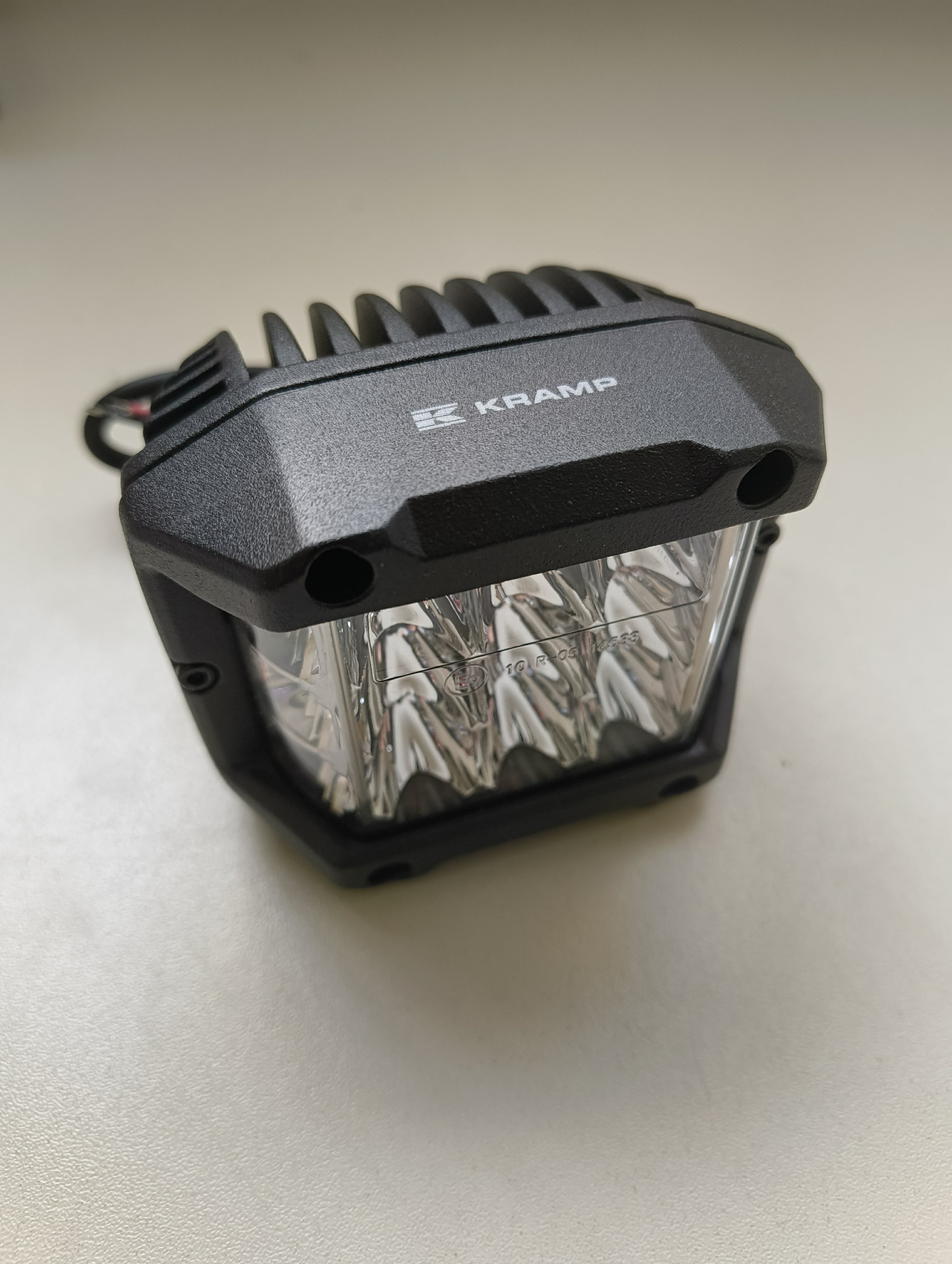 Pracovní světlo LED 10/30 V, 22.5 W, 2850 lm, čtvercové, 89x97 mm