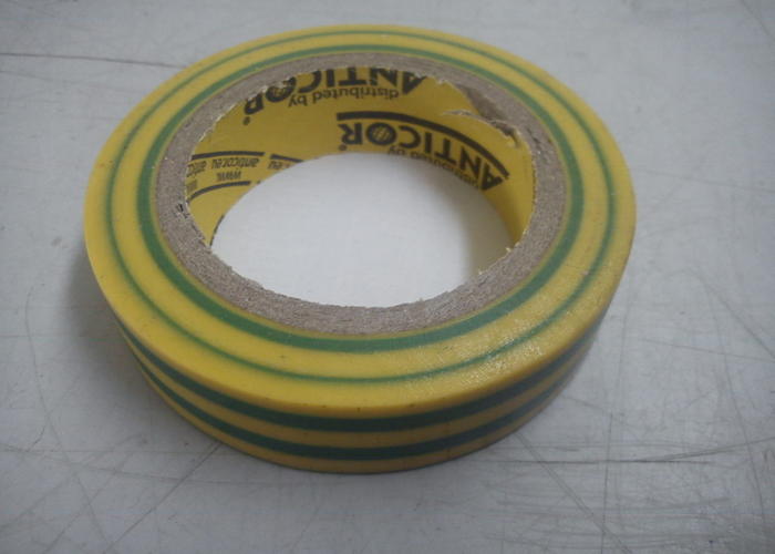 Izolační páska PVC 15mm /10m - žluto-zelená