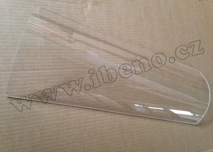 Pravé rohové okno, sklo plast - Zetor URI