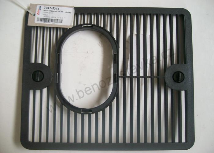 Horní mřížka s otvorem - Zetor URI