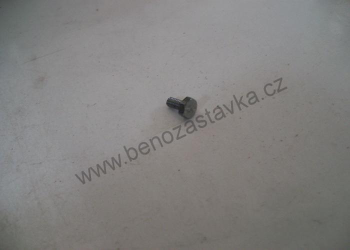 Šroub M3x6 - Zetor