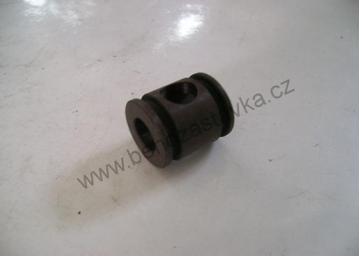 Vložené pouzdro - Zetor