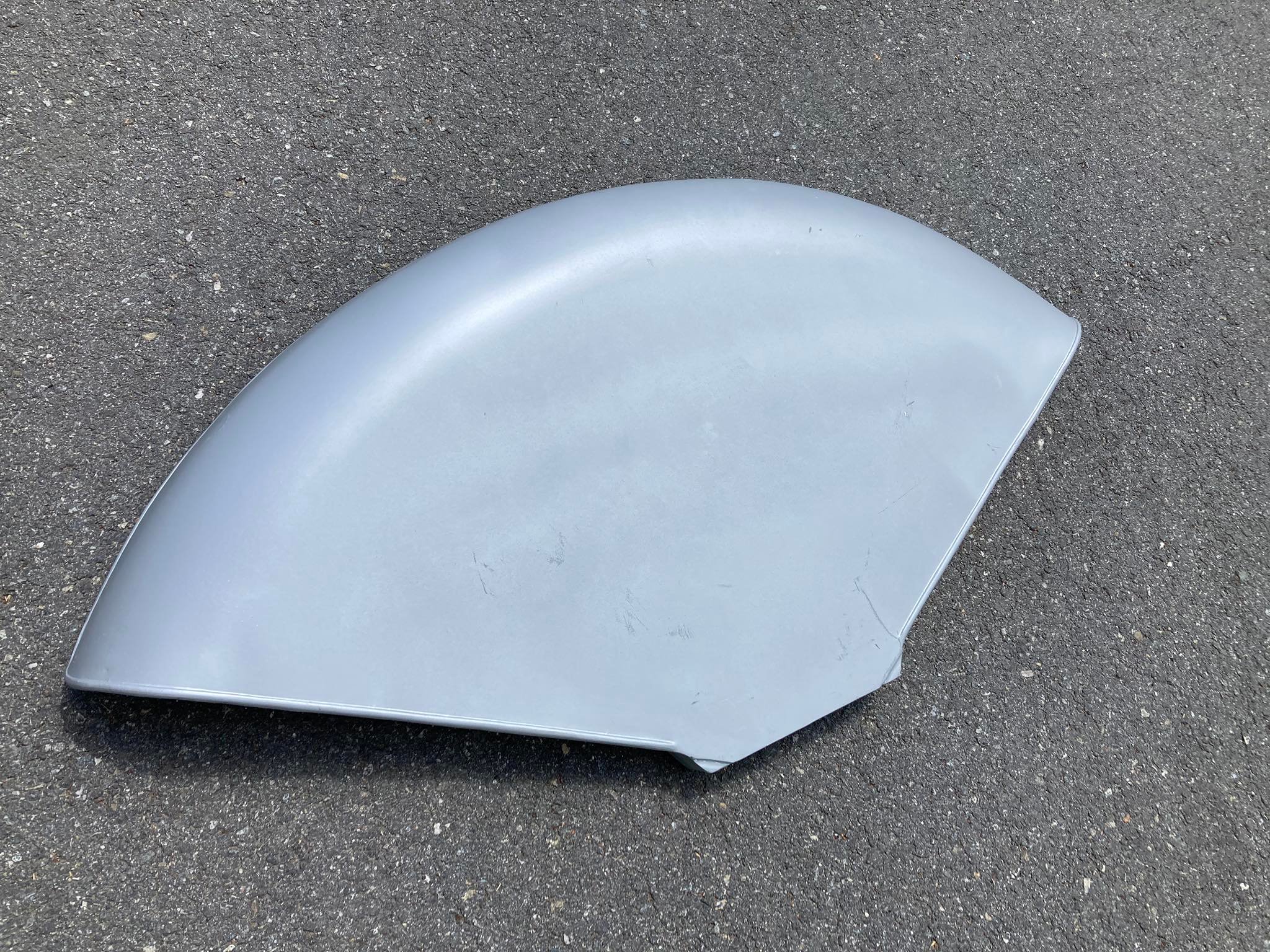 Pravý zadní blatník lízátko - Top kvalita - Zetor 25