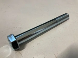 Šroub přídavného závaží M16x140 - Zetor 25 A/K