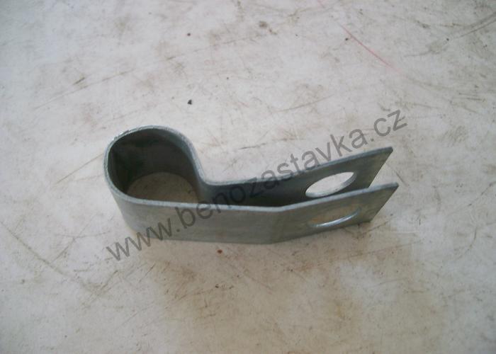 Příchytka - Zetor URIII