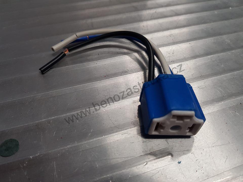 Zásuvka asymetrické žárovky - keramika - H4, R2 patice
