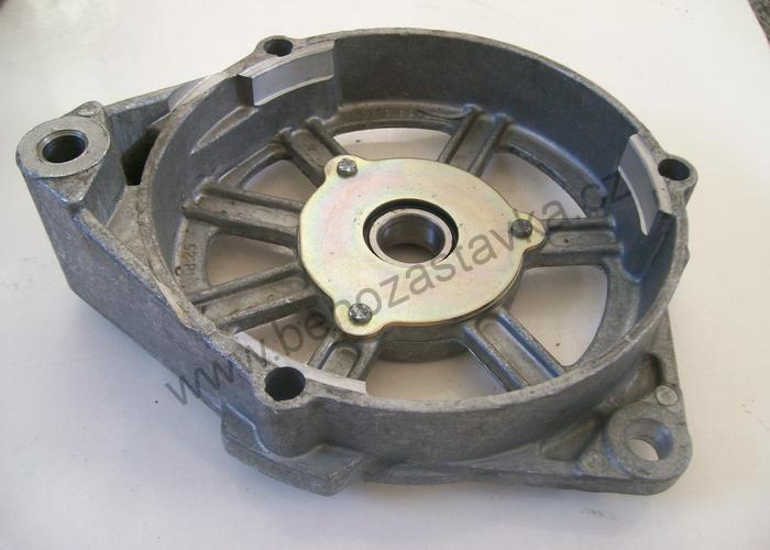 Přední víko - Zetor