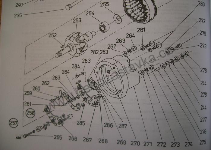 Kartáč s kabelovým očkem - Zetor