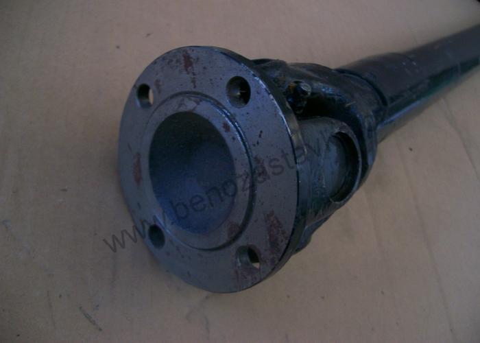 Spojovací hřídel s úplným unášečem - Zetor URI
