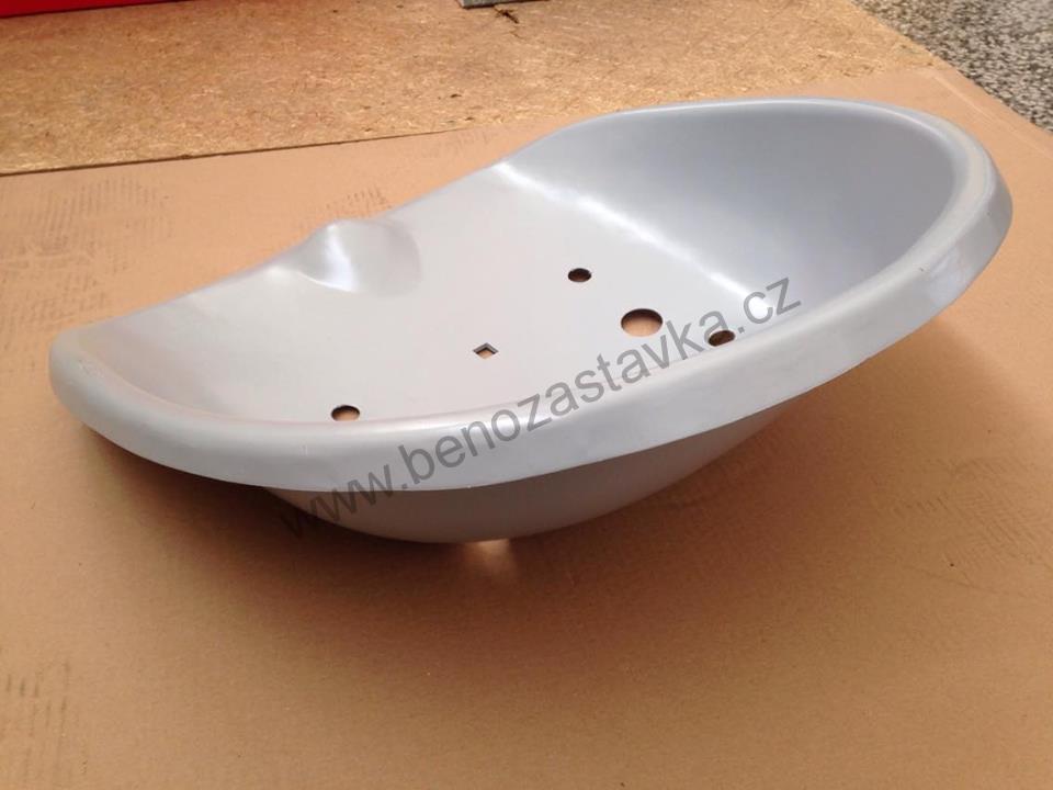 Sedadlo plechové, lavor - Zetor