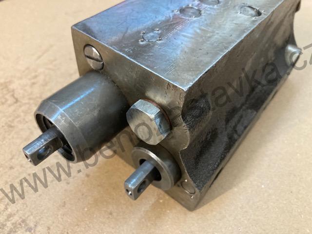 Rozvaděč hydrauliky 4011, 5511, 5711 - Zetor URI
