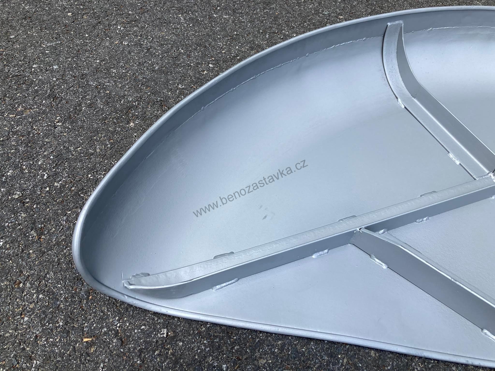 Levý zadní blatník lízátko - Top kvalita - Zetor 25