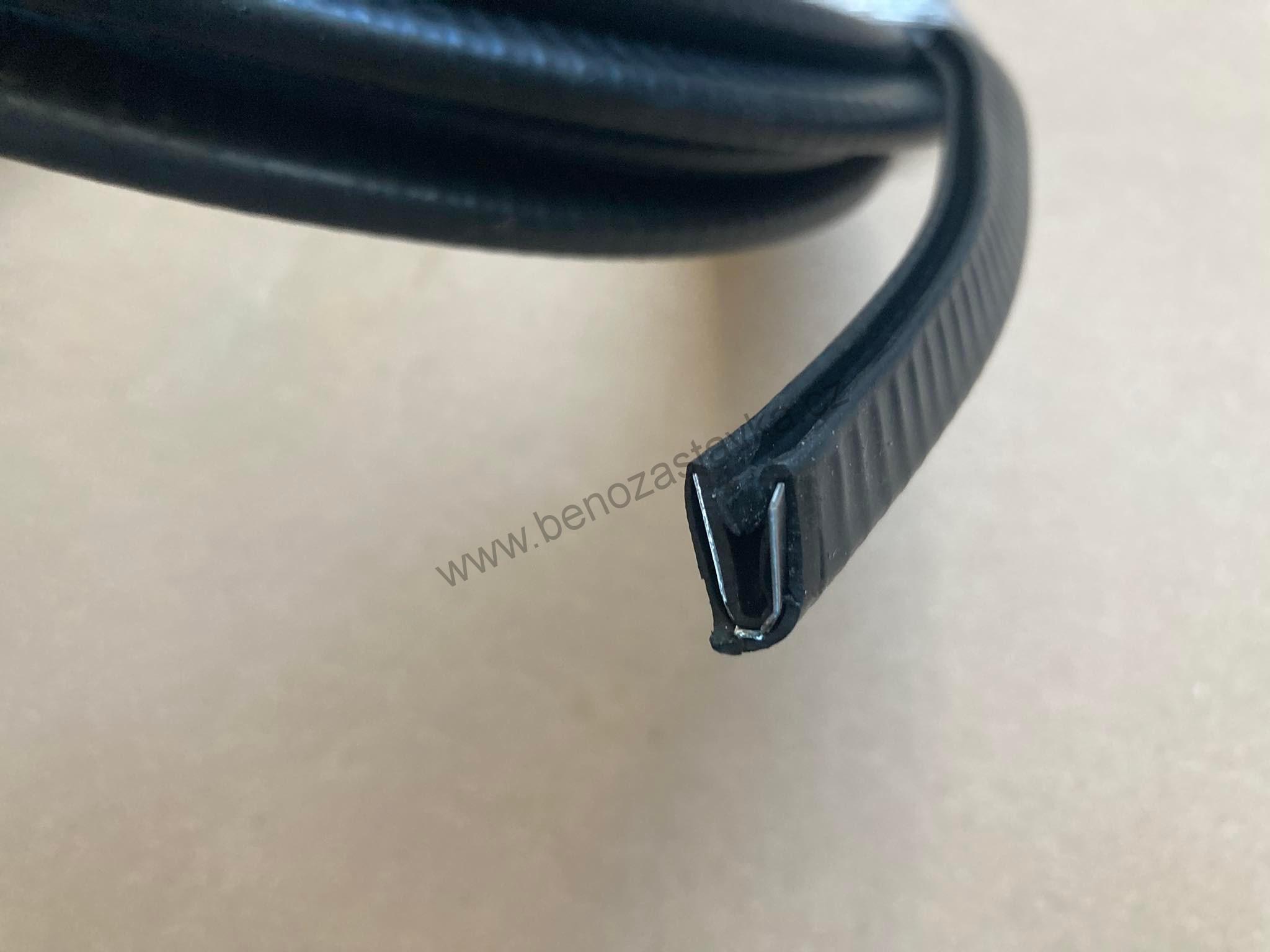 Lemovka plechu U - PIRELI