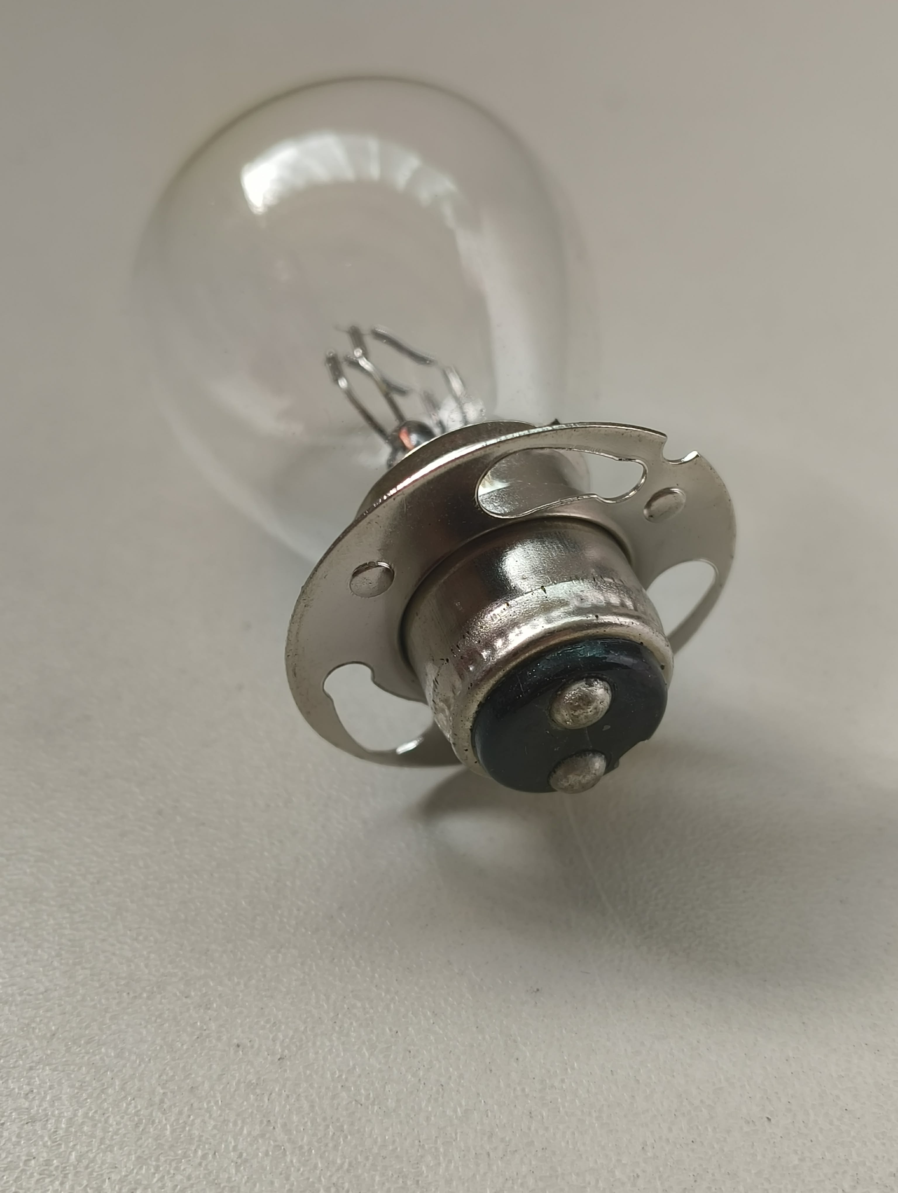 Žárovka 12V 35/35W P15D RP35