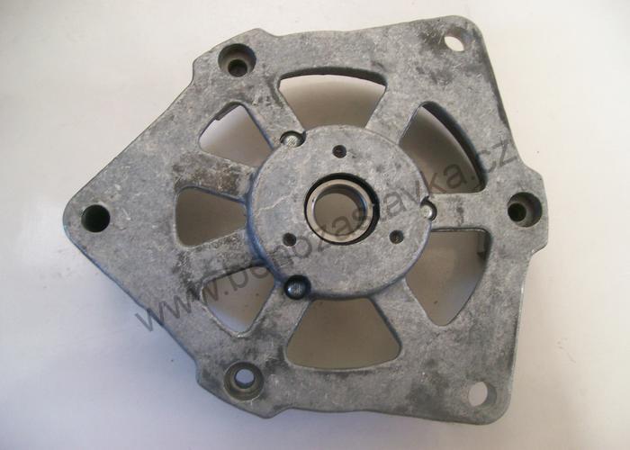 Přední víko - Zetor