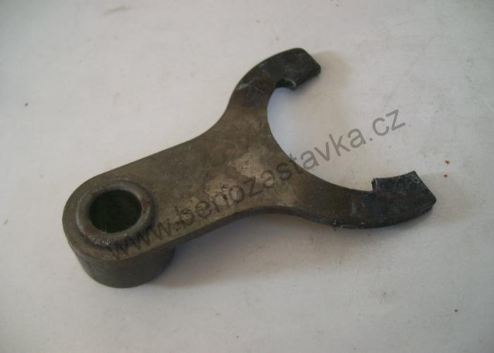 Přerušovací vidlice - Zetor