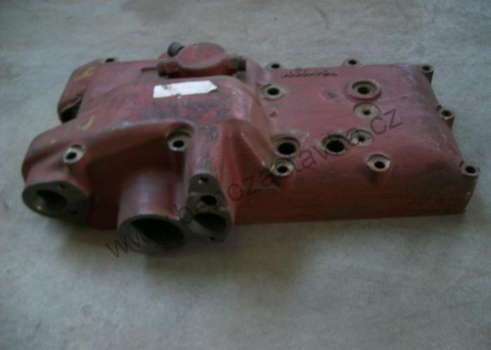 Víko hydrauliky úplné - Zetor