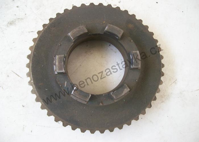 Zubová spojka - Zetor URII