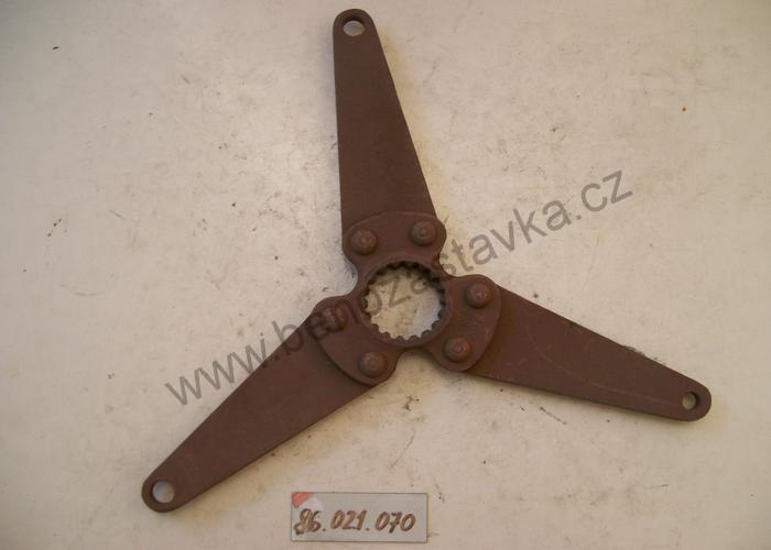 Unašeč vývodového hřídele - Zetor URII