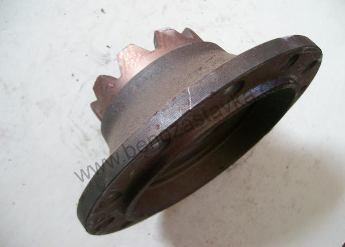 Příruba klece diferenciálu - Zetor URIII