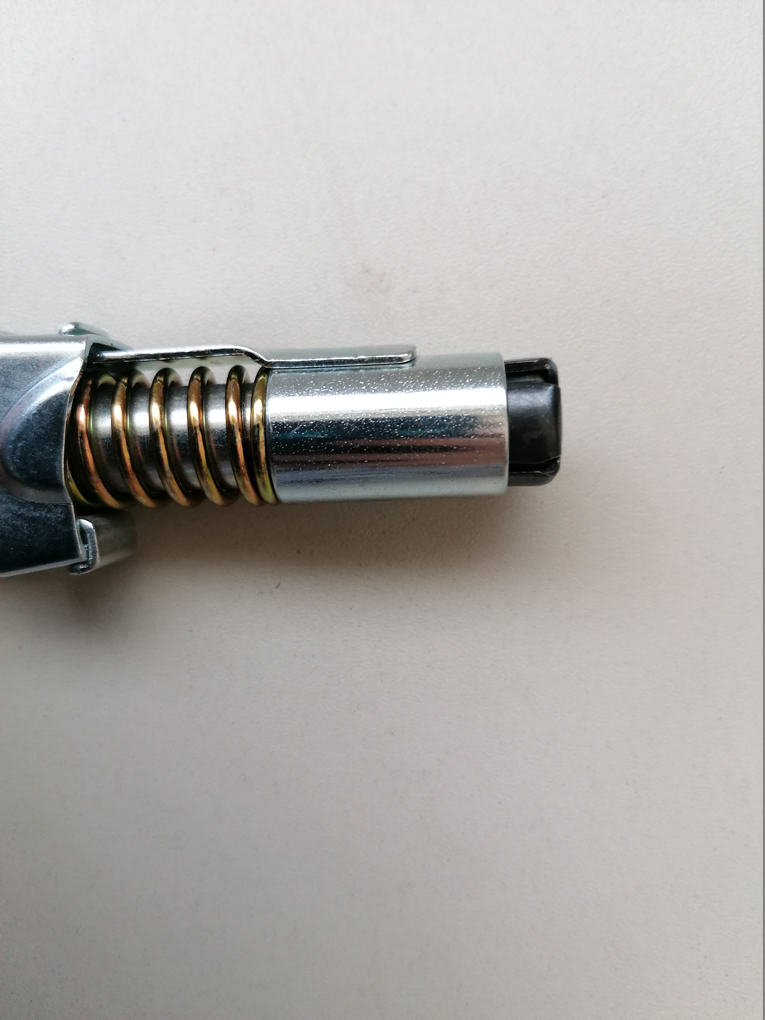 Mazací nástavec s pojistkou M10x1