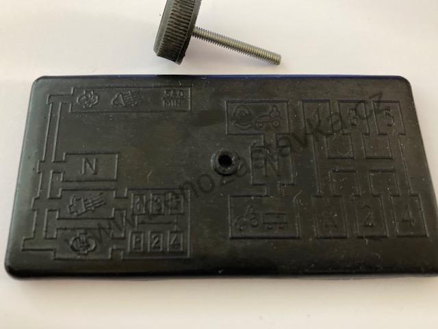 GRANIT Pojistková skříňka 8 poloh, 100x50x30 - Zetor