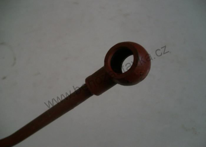 Přiváděcí palivová trubka - Zetor