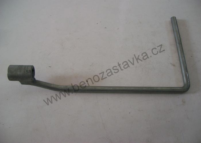 Klíč na přírubu vstřikovacího čerpadla CZ - Zetor