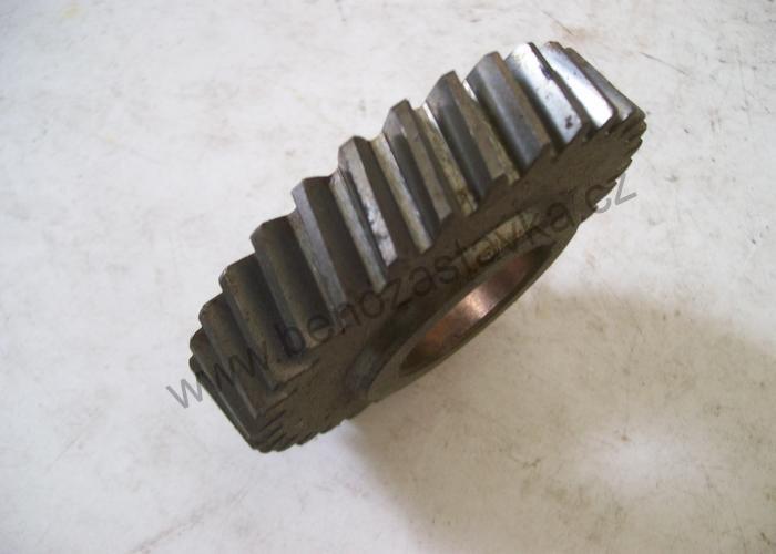 Vložené kolo s pouzdrem - Zetor URII