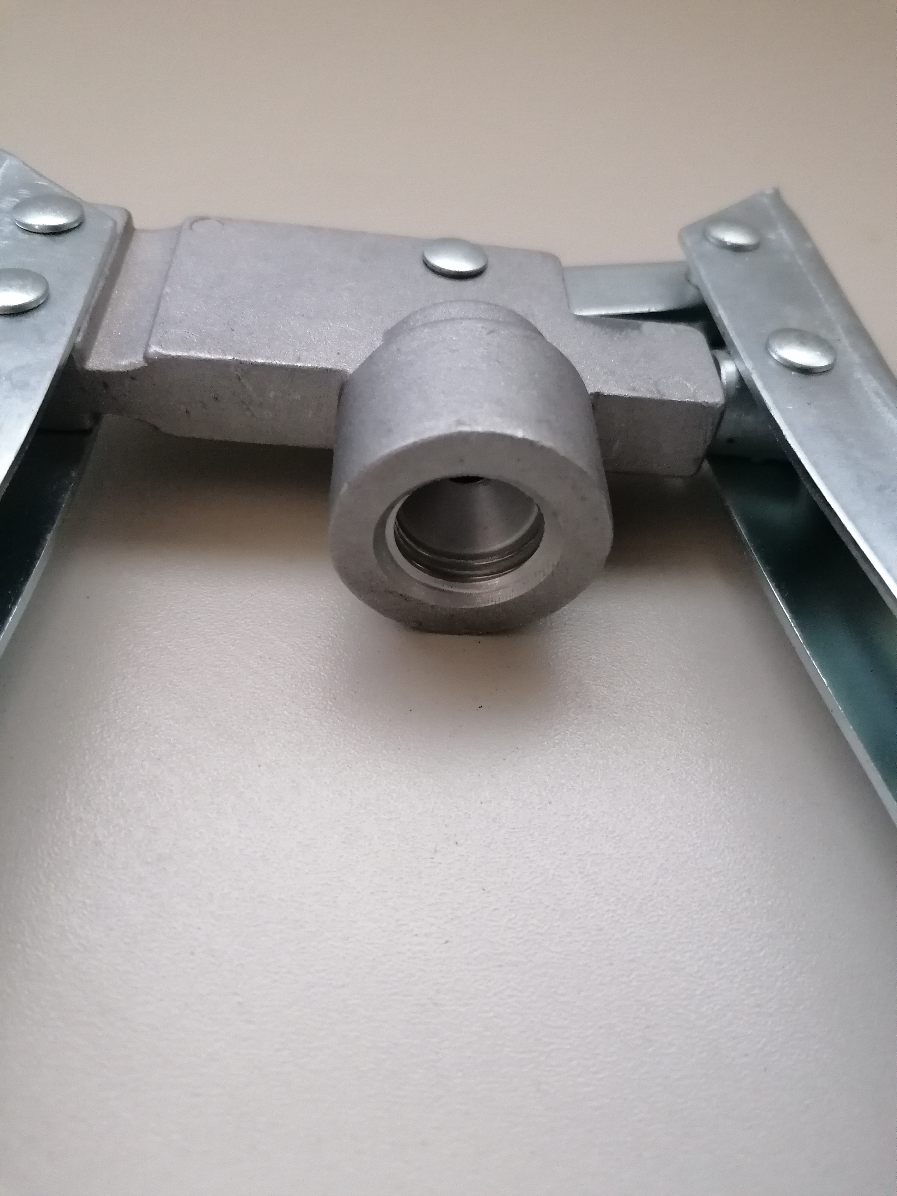 Obouruční pákový lis - 500 g