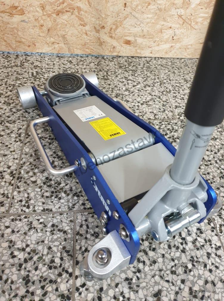 Hydraulický pojízdný zvedák 2,5t FERVI