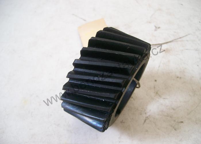 Rozvodové kolo klikového hřídele - Zetor URII